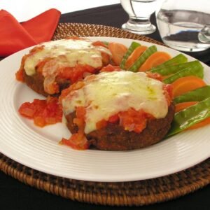 HAMBÚRGUER DE FRANGO + VAGEM + CENOURA PALITO + MANDIOQUINHA